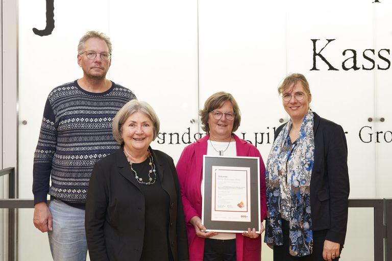 Absolventin des Studiengangs erhält Cora-Baltussen-Preis